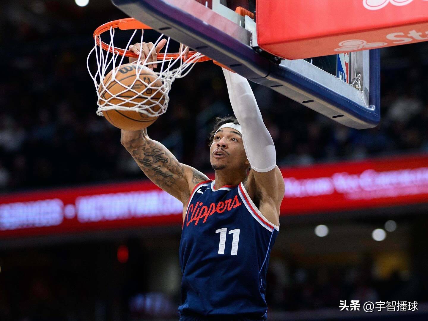 包含最后时刻洛杉矶快船调整名单以备NBA总决赛;刷新队史纪录环节打磨;震撼外界;官宣口径保持一致的词条 包含最后时刻洛杉矶快船调整名单以备NBA总决赛;刷新队史纪录环节打磨;震撼外界;官宣口径保持一致的词条