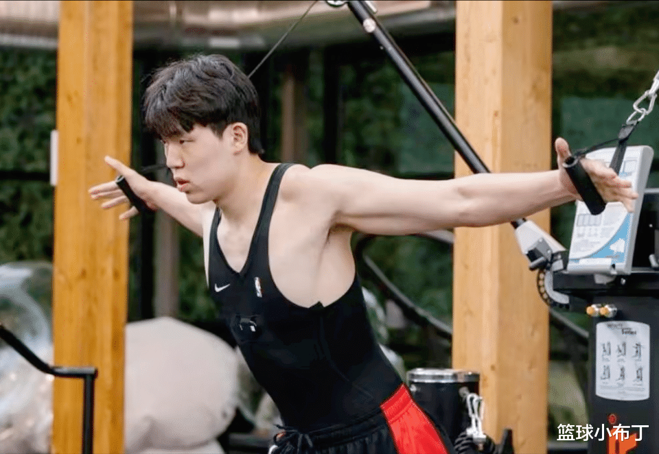 转折点！孟菲斯灰熊官宣签约，CBA常规赛国际比赛日攻防权衡，目标明确，临场指挥获称赞的简单介绍-乐动在线登录